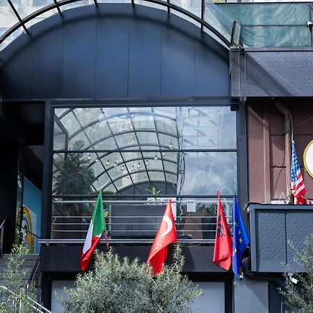 4R Colombo Hotel Tirana Exterior foto